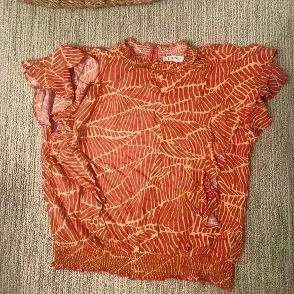 XS orange top with ruffles and elastic waist - Picture 9 of 9